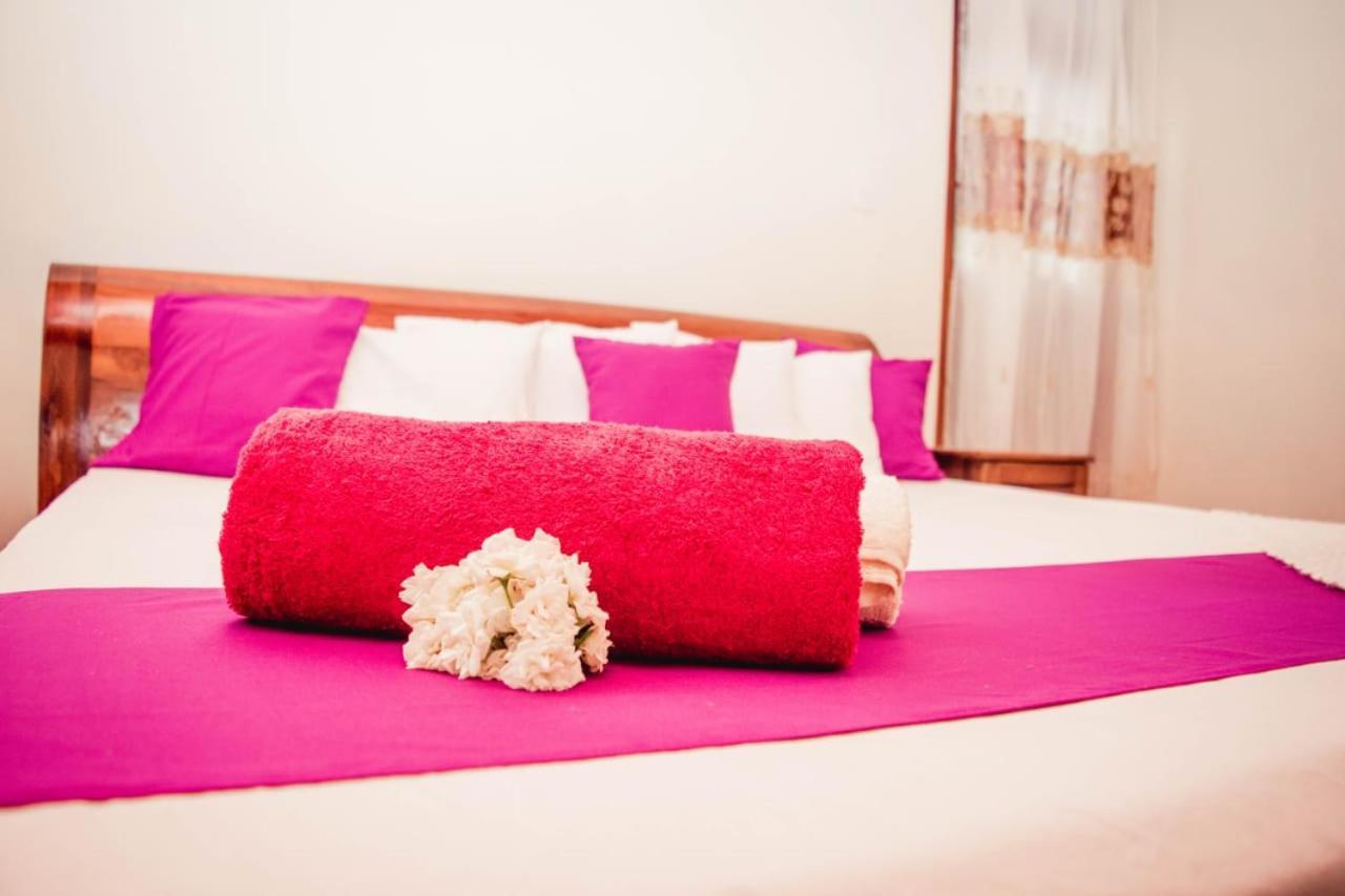 4Ty Two Homestay Galle Bagian luar foto